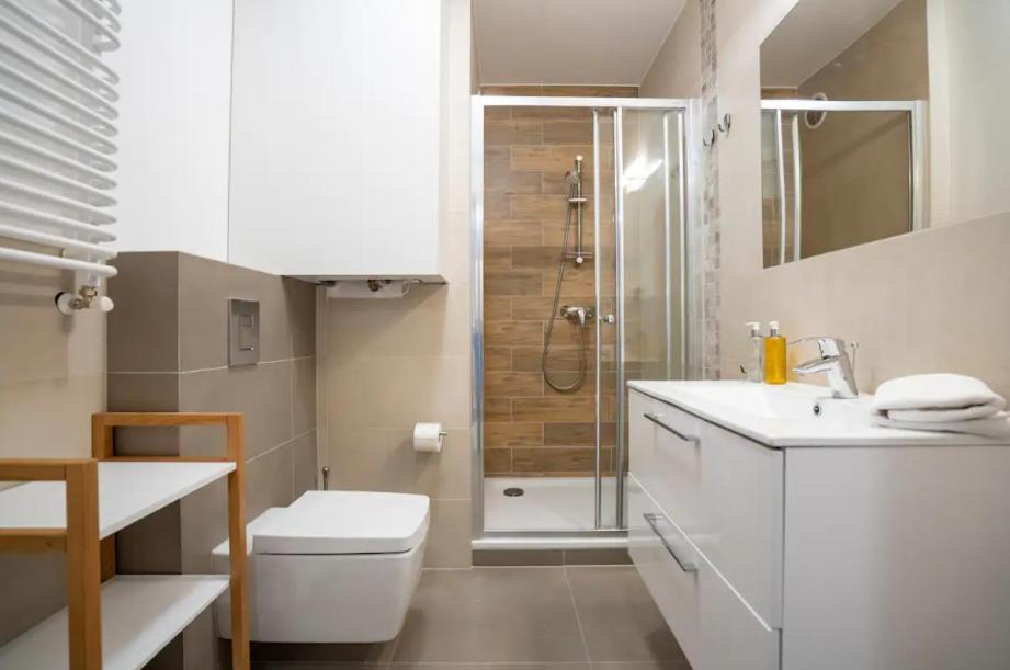 Apartment Srodkowa Widok Na 2 Pietro Garaz Gratis *